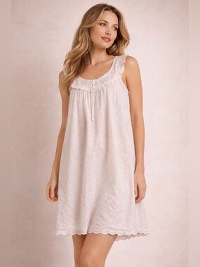 Vintage 1980s Woolworths Eyelet Cotton Blend Nightgown Cottagecore Prairie Dress